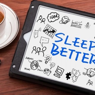 Πώς επηρεάζει ο ύπνος τον τρόπο διατροφής;