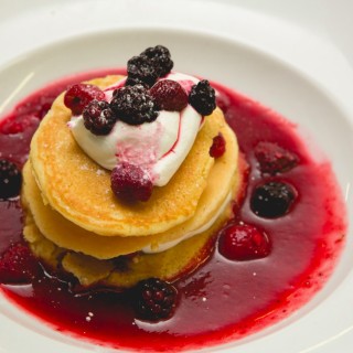 Τα μεσημέρια της Κυριακής γίνονται πιο νόστιμα στο Brown’s