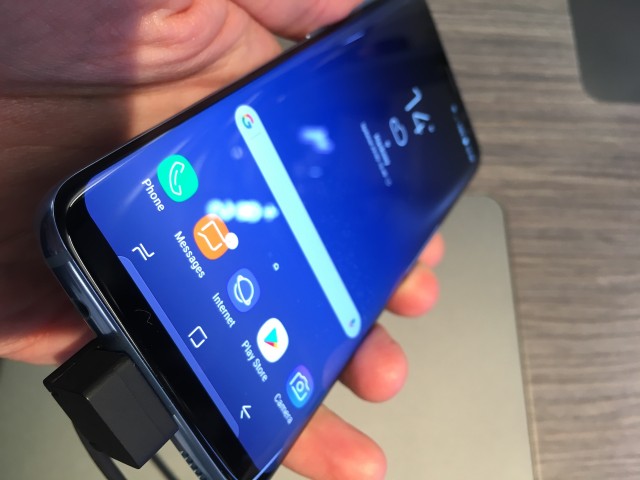 To νέο Samsung Galaxy S8 είναι ένα smartphone χωρίς όρια