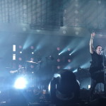 Γιατί οι Nine Inch Nails στέλνουν πακέτα με μυστηριώδη σκόνη στους fans τους;