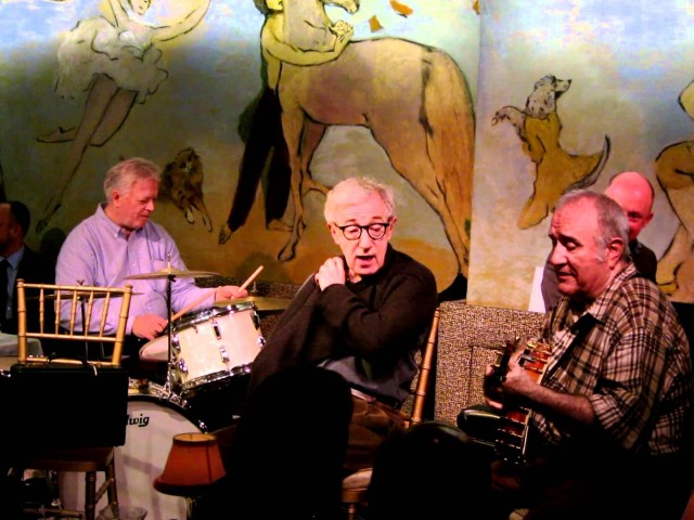 Μια Δευτέρα στο Cafe Carlyle, με τον Γούντυ Άλλεν και το κλαρινέτο του