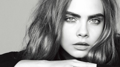 Cara Delevingne: μοντέλο, ηθοποιός και τώρα συγγραφέας