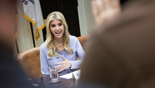 Η Ιβάνκα Τραμπ θα συμβουλεύει αμισθί τον Λευκό Οίκο