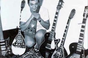 Στις 21 Μαρτίου του 1920 γεννιέται ο Μανώλης Χιώτης