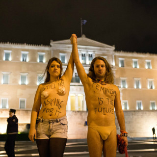 «Αν οι γυναίκες δεν είναι ελεύθερες, κανένας άνθρωπος δεν είναι»