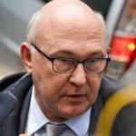 Σαπέν: Το ΔΝΤ ζητά από τη ΝΔ να «υπογράψει» για τα μέτρα μετά το 2019