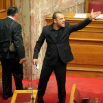 Παραλήρημα Χ.Α.: «Θα γκρεμίσουμε το σπίτι του αρχισφαγέα Νίκου Μπελογιάννη»