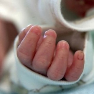 Τρεις συλλήψεις για αγοραπωλησία βρέφους