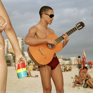 Από την εκθαμβωτική Michelle Pfeiffer στο Αγόρι από την Ιπανέμα… «διαβάστε» αυτές τις 6 φωτογραφίες