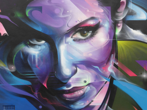 Steet Art εμπνευσμένη από την Amy Winehouse στην γειτονιά που μεγάλωσε