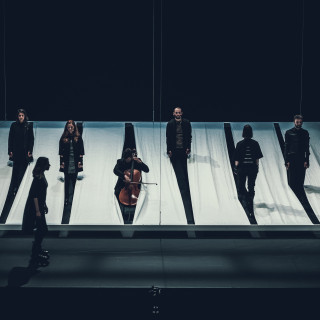 Η ομάδα Vasistas φέρνει τη Θεία Κωμωδία του Δάντη στη σκηνή της Στέγης