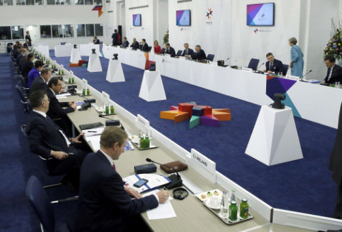 Πρόστιμο σε όσες χώρες αρνούνται να δεχτούν πρόσφυγες