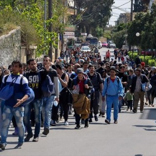 Χίος: Συλλήψεις ακροδεξιών για επιθέσεις κατά προσφύγων