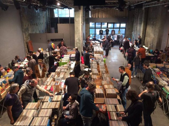 Γιατί οι δίσκοι είναι απλά η αφορμή