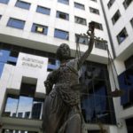 Τι προβλέπεται για τους συμβασιούχους των δήμων;