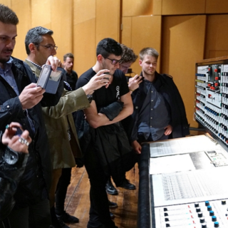 Ξεπέρασαν ήδη τους 120.000 οι επισκέπτες της documenta14