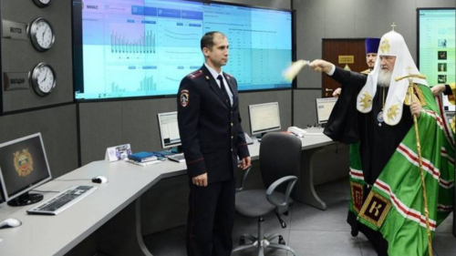 Με… αγιασμό στους υπολογιστές απαντάει στις κυβερνοεπιθέσεις η Ρωσία