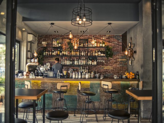 Όπως και να το κάνουμε, το Manners στο Παλαιό Φάληρο έχει τον τρόπο του