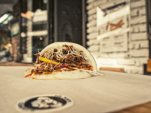 Mr. Pug’s Canteen: Η νέα street food μανία έφθασε στην Αθήνα