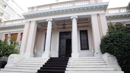 Μαξίμου: Δεν υπάρχει πρόθεση για σύσκεψη πολιτικών αρχηγών για το χρέος