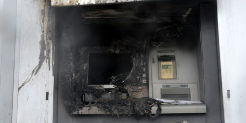 Θεσσαλονίκη: Φωτιές σε ΑΤΜ και αυτοκίνητο