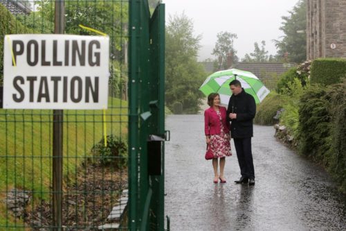 Βρετανικές Εκλογές: Τα πρώτα αποτελέσματα