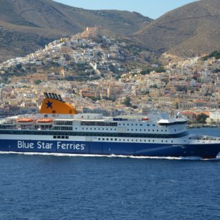 Ζήστε την εμπειρία  Blue Star Ferries… γιατί οι διακοπές σας ξεκινούν από το πλοίο!