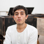 Μια τριλογία ταινιών του Adrian Villar Rojas στο The Theater of Disappearance