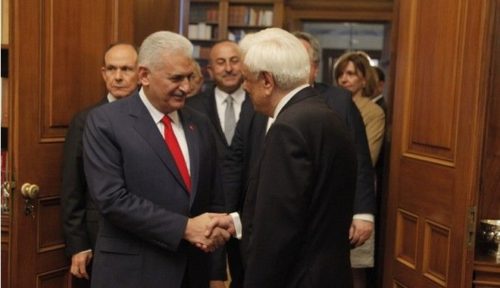 Αυτοπροσκλήθηκε ο Ερντογάν στην Αθήνα και ο Παυλόπουλος δέχτηκε