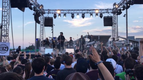 Οι Arcade Fire έκαναν εμφάνιση-έκπληξη στο Primavera: «Δεν φοβόμαστε τους τρομολάγνους»