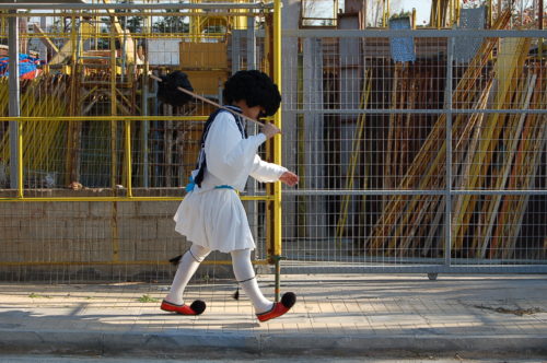 25 βουλευτές του ΣΥΡΙΖΑ ζητούν την παρέμβαση του ΕΣΡ για την εκπομπή «Ελληνοφρένεια»