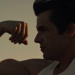 Δείτε το «φρέσκο» κλιπ των Killers για το “The Man”