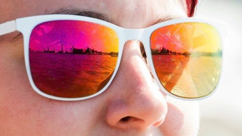 Δύο εκατομμύρια ζεύγη γυαλιών για τη σπάνια ολική ηλιακή έκλειψη του Αυγούστου