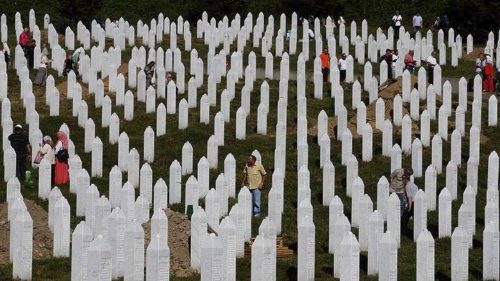 Το ολλανδικό κράτος εν μέρει υπεύθυνο για τη σφαγή της Σρεμπρένιτσα
