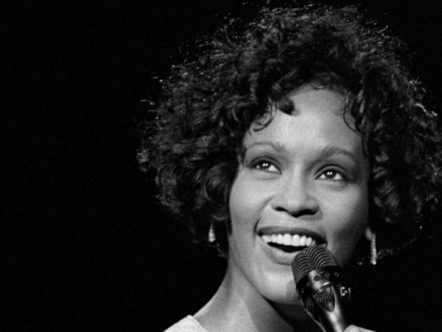 Έρχεται το ντοκιμαντέρ για τη ζωή της Γουίτνι Χιούστον