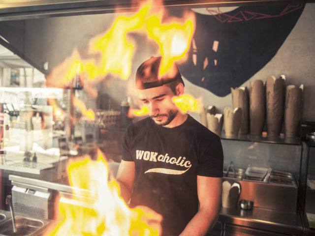 Στο Wok on Fire ο σεφ είστε εσείς