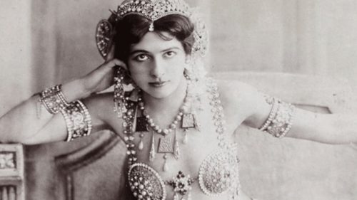 Στις 7 Αυγούστου του 1876 γεννιέται η Μάτα Χάρι