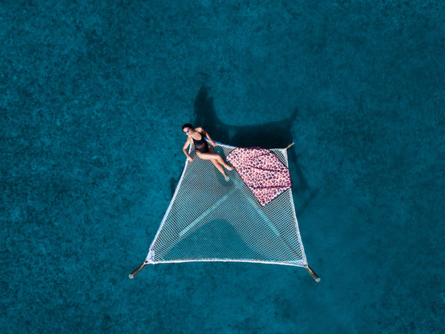 Οι εξωτικές πετσέτες Summer Me βάζουν (κι άλλο) χρώμα στο ελληνικό καλοκαίρι