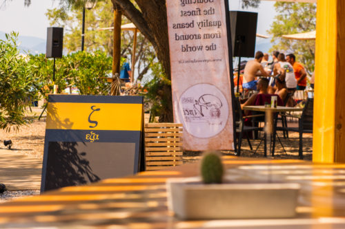 Το Beach Bar Cactus στην Παραλία Μεγάλη Σουβάλα της Αρκίτσας, γίνεται 1!