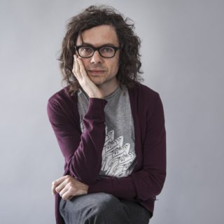 Στον Μουσικό Πλανήτη του Λευτέρη Μουμτζή