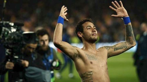 Νεϋμάρ: «Έπρεπε να μας αγοράζουν τρόφιμα. Υποφέραμε»