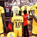 2 εκατομμύρια ευρώ έφεραν στην Παρί Σεν Ζερμέν οι φανέλες του Νεϋμαρ