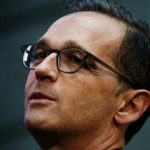 Γερμανός υπουργός κατηγορεί τον Trump ότι υποτιμά την ακροδεξιά βία