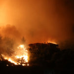 Σε ύφεση η πυρκαγιά στον Κάλαμο