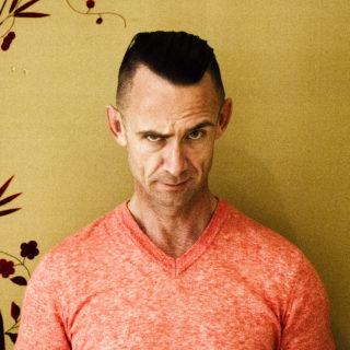 Πνιγομαι, Πνίγομαι….