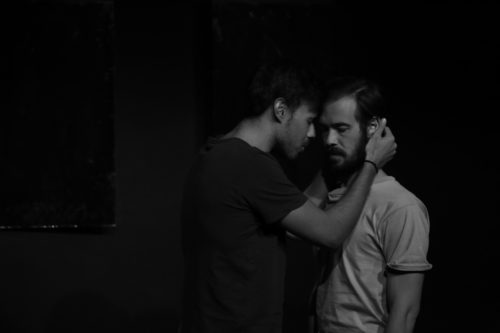 Οι «Ελιγμοί» του Eduardo Galan για περιορισμένες παραστάσεις