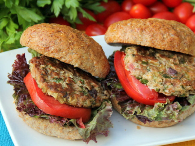 Συχνά κοροϊδεύουν τους vegans, την ώρα που θα ‘πρεπε να τους επιβραβεύουν