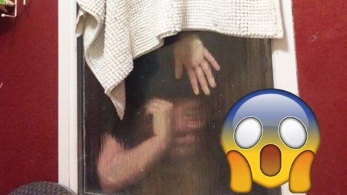 Το χειρότερο ραντεβού στην ιστορία του Tinder περιλαμβάνει βουλωμένη τουαλέτα, μια κοπέλα παγιδευμένη σε παράθυρο και 4 πυροσβέστες