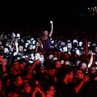 Ήταν 25 Σεπτεμβρίου όταν γράφαμε για τη μεγαλύτερη συναυλία αλληλεγγύης της γενιάς μας