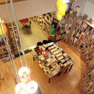 Στο Lexikopoleio τα βιβλία μιλούν σε 30 διαφορετικές γλώσσες